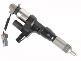 Common Rail Diesel Injector 23670-E0400 for Hino J08E 7.7L Engine Highway 500 Series Trucks